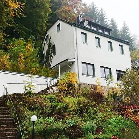 Haus Schoeneck * Schonecken